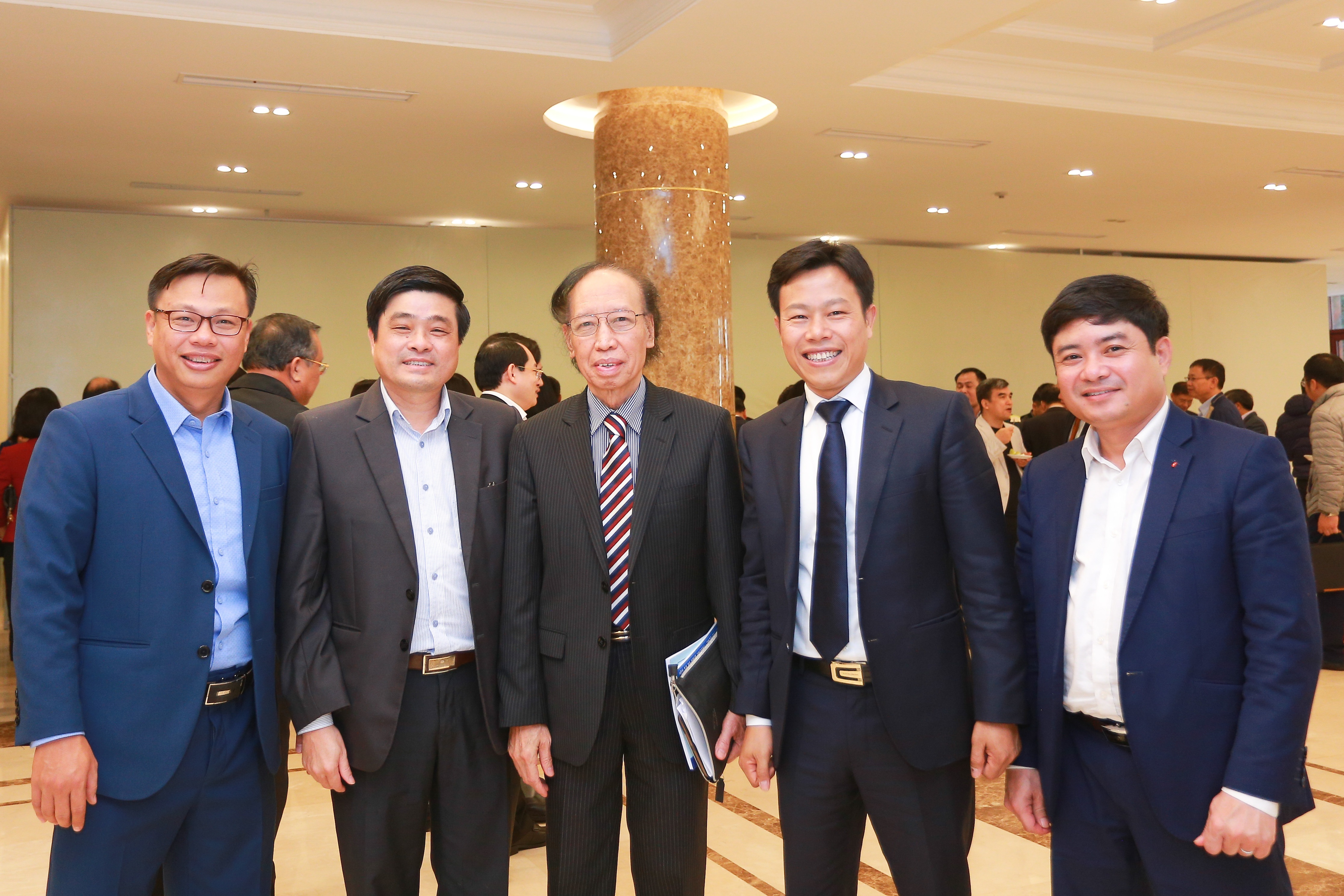 Bộ trưởng Đào Ngọc Dung: Cả nước tạo việc làm cho hơn 1,6 triệu lao động - 5 Bộ trưởng Đào Ngọc Dung: Cả nước tạo việc làm cho hơn 1,6 triệu lao động - 5