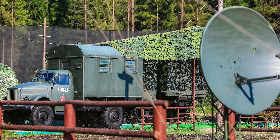 Choáng ngợp dàn khí tài quân sự "khủng" trong công viên Ái quốc của Nga