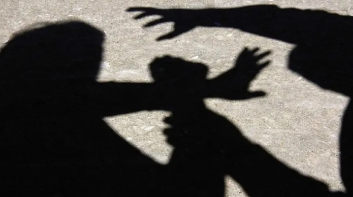 Bé gái Ấn Độ bị cắt mũi trong vụ bắt cóc hụt