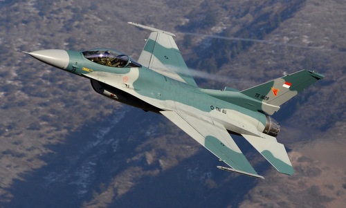 Indonesia điều “chim ưng” F-16 ra Biển Đông đối phó Trung Quốc