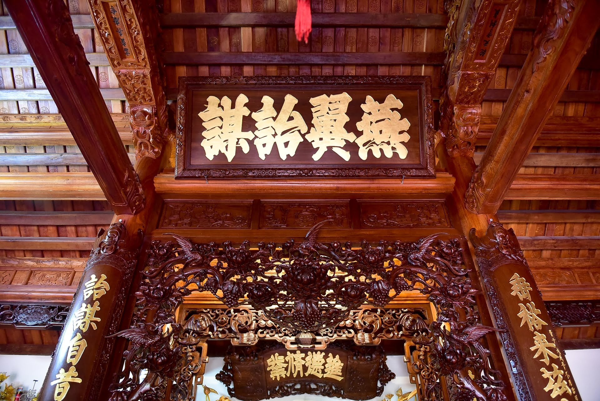 Nhà gỗ Bắc Bộ 1,5 tỷ đồng đẹp hiếm có ở Hưng Yên, ngày nào khách cũng vào ra chiêm ngưỡng - 6 Nhà gỗ Bắc Bộ 1,5 tỷ đồng đẹp hiếm có ở Hưng Yên, ngày nào khách cũng vào ra chiêm ngưỡng - 6