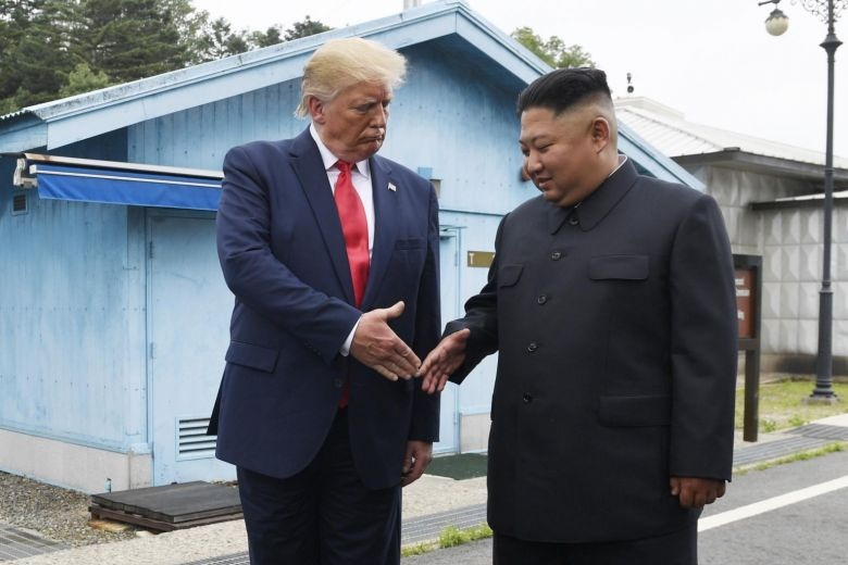 Ông Trump chúc mừng sinh nhật ông Kim Jong-un