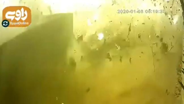 Cảnh máy bay Ukraine chở 176 người nổ tung sau khi bị Iran bắn nhầm