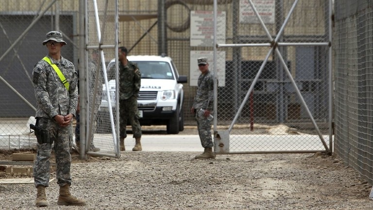 Căn cứ Mỹ bị tấn công bằng rocket