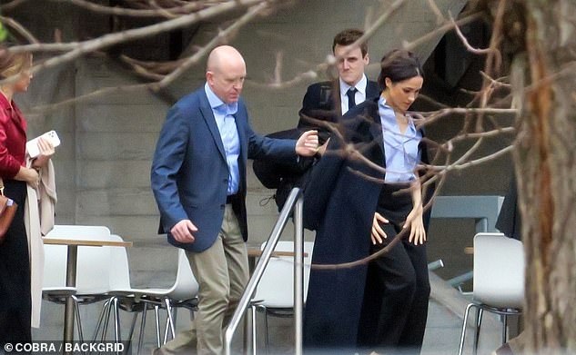 Tiết lộ chi phí "khủng" bảo vệ an ninh vợ chồng Hoàng tử Harry tại Canada