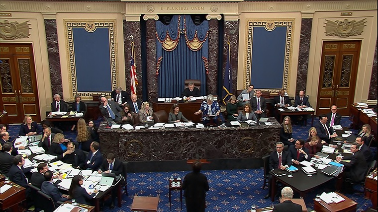 Tranh luận nảy lửa trong phiên xét xử Tổng thống Trump đầu tiên tại Thượng viện