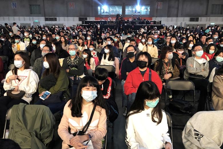 Trung Quốc “quay cuồng” vì virus Vũ Hán