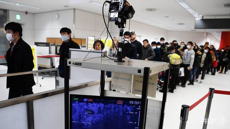 Châu Á chạy đua đối phó “bão” virus gây viêm phổi lạ