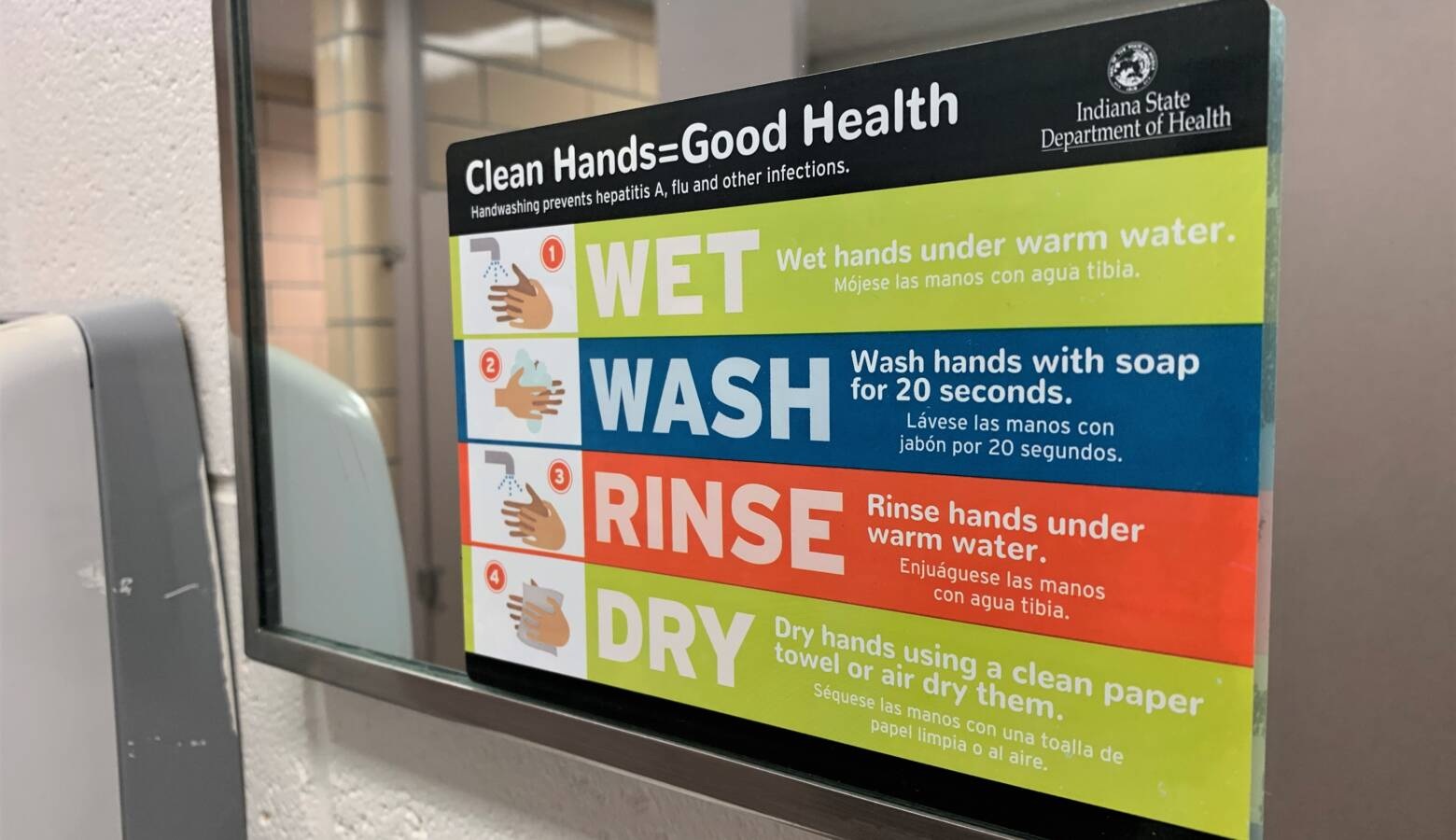 Đeo khẩu trang có thể giúp ngăn chặn virus?