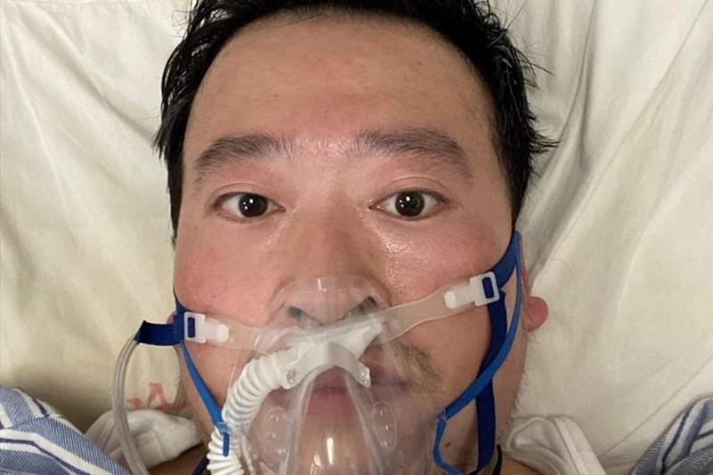 Gia đình bác sĩ tử vong vì virus corona được bồi thường 114.000 USD