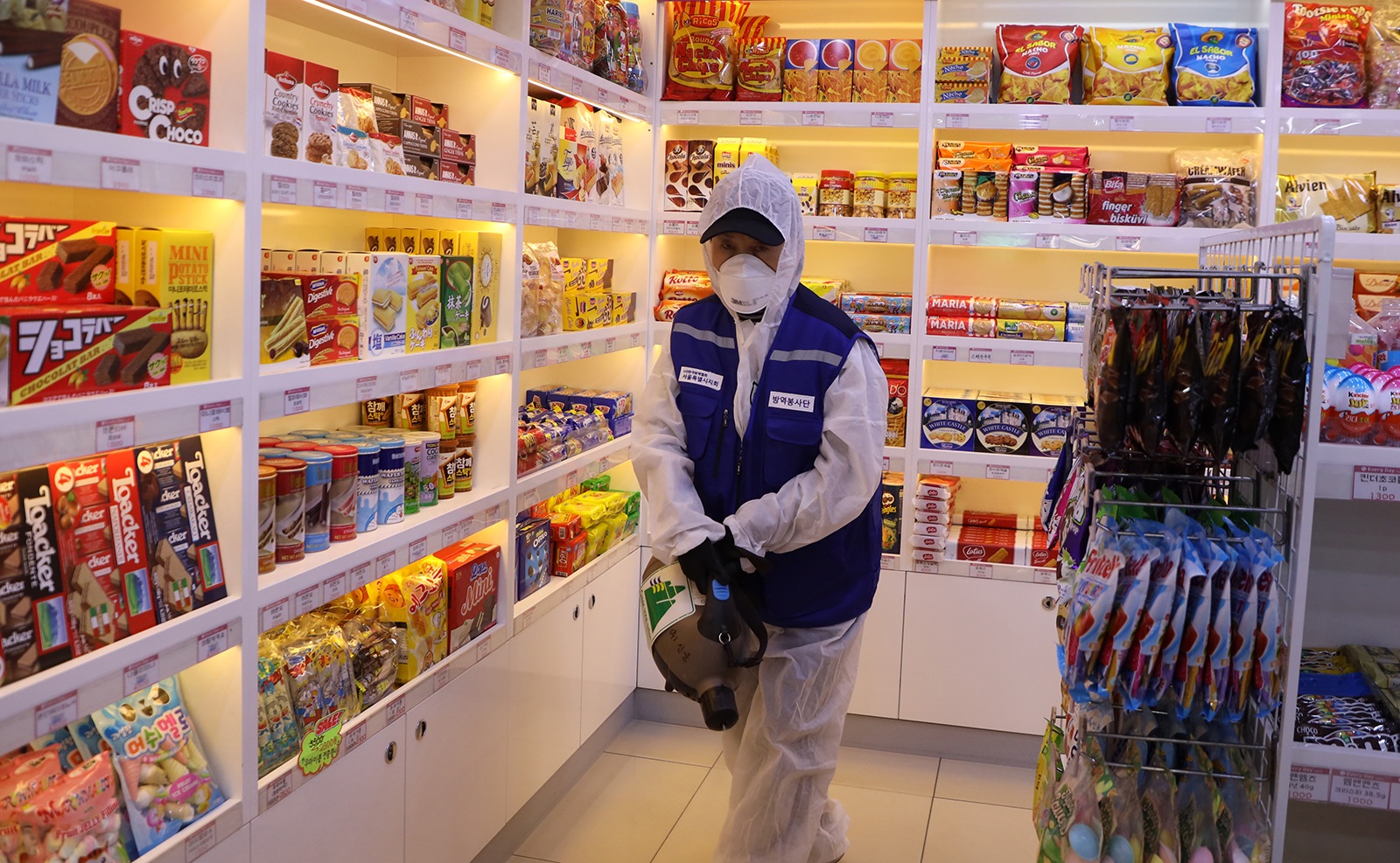 Gần 1.000 người nhiễm virus corona, Hàn Quốc cấp tập ngăn dịch bùng phát