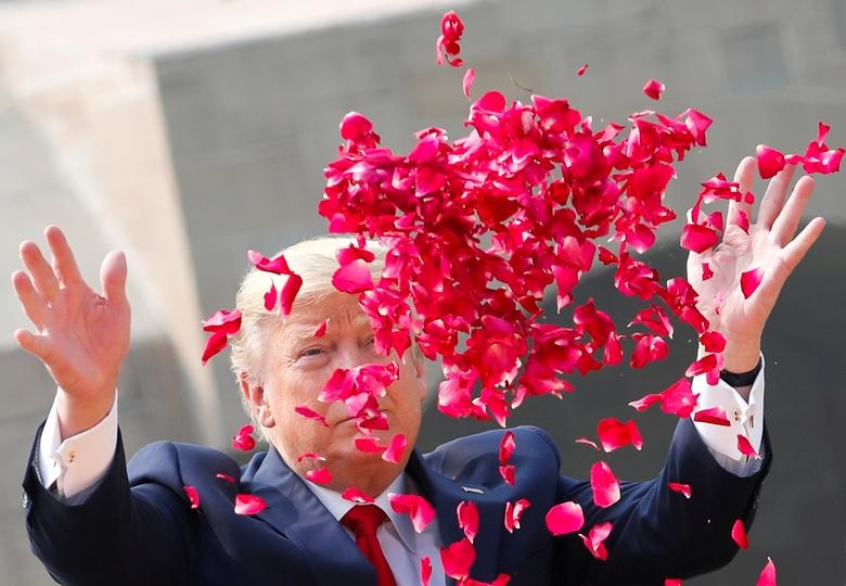 Tổng thống Trump được đón tiếp long trọng tại Ấn Độ - 13