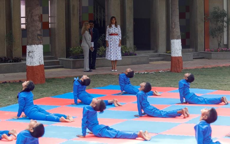 Tổng thống Trump được đón tiếp long trọng tại Ấn Độ - 16