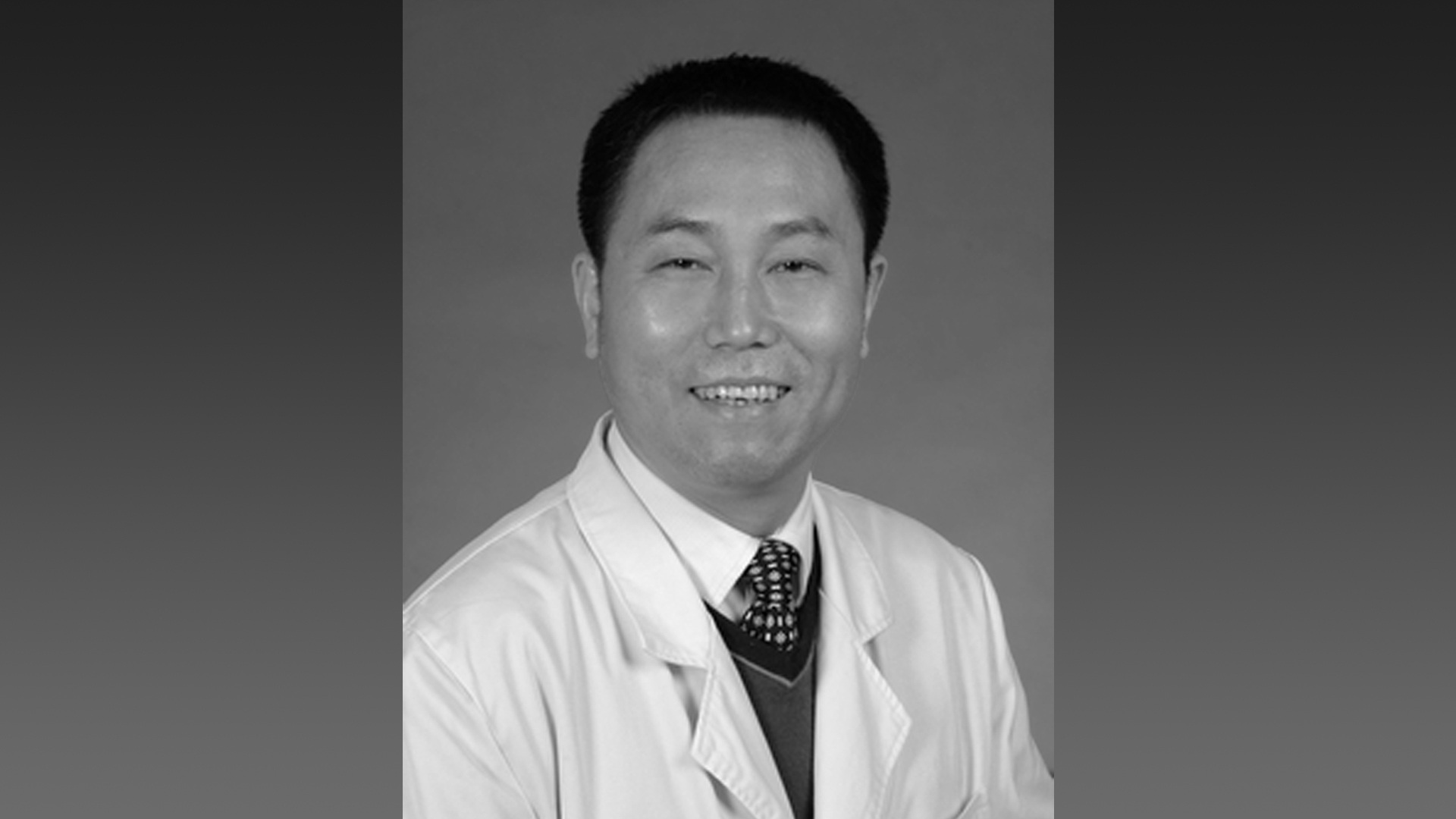 Cấp trên của bác sĩ Lý Văn Lượng tử vong vì virus corona