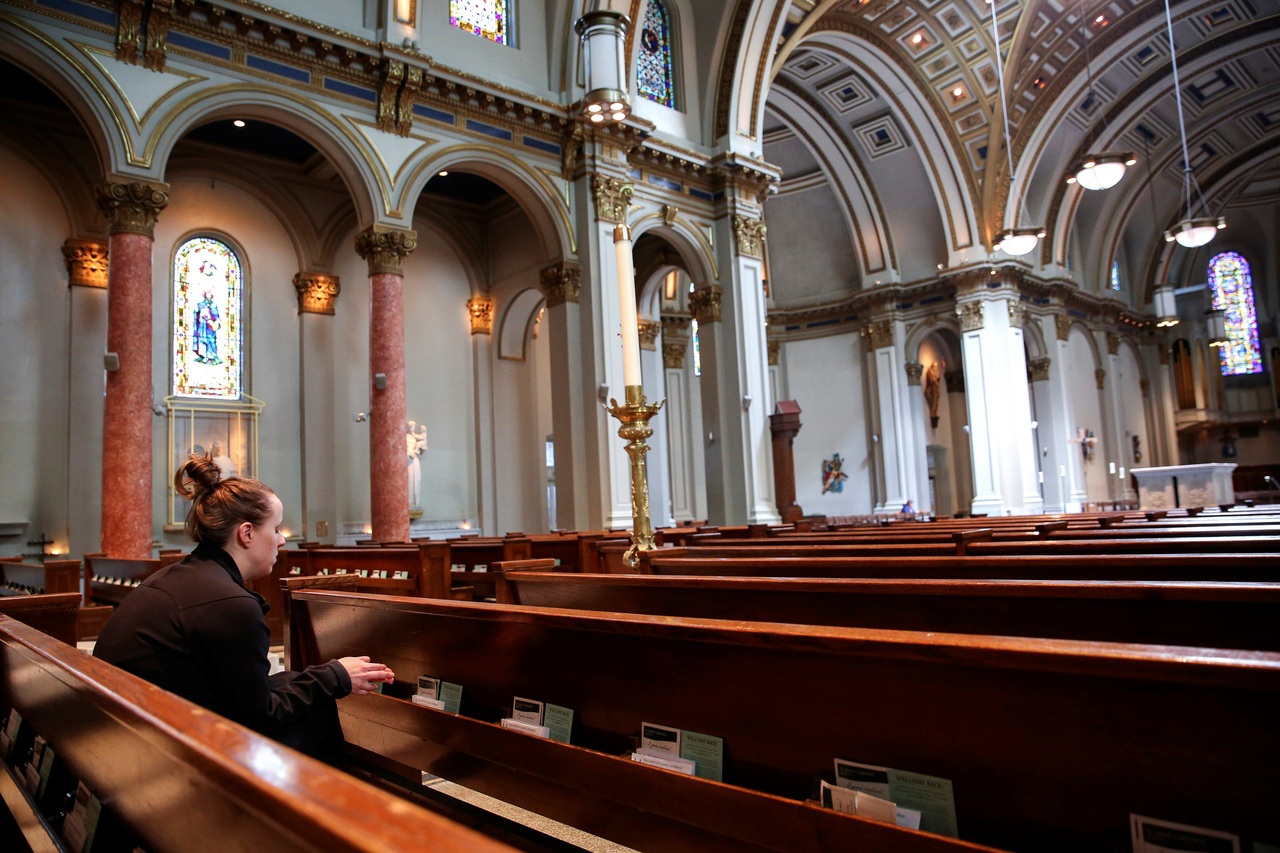 Người Mỹ lao đao vì virus corona