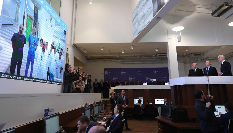 Vì sao Nga có dân số đông nhưng ít người mắc Covid-19?