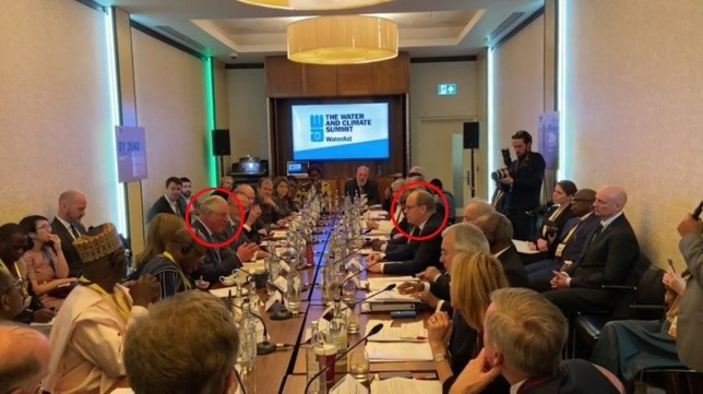 Thái tử Charles gặp Nữ hoàng Anh sau khi tiếp Thân vương Monaco