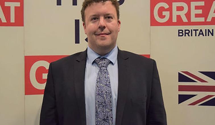 Nhà ngoại giao Anh tử vong vì Covid-19