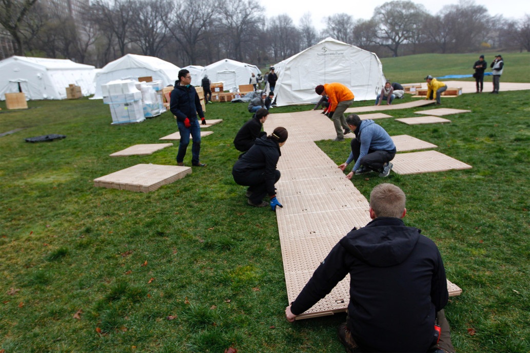 New York lập bệnh viện dã chiến trong công viên Central Park