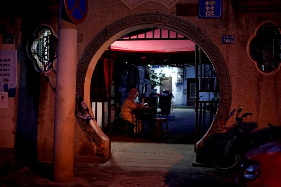 Hồ Bắc hỏa táng thi thể người bệnh Covid-19 vội vã: “Không lời từ biệt”