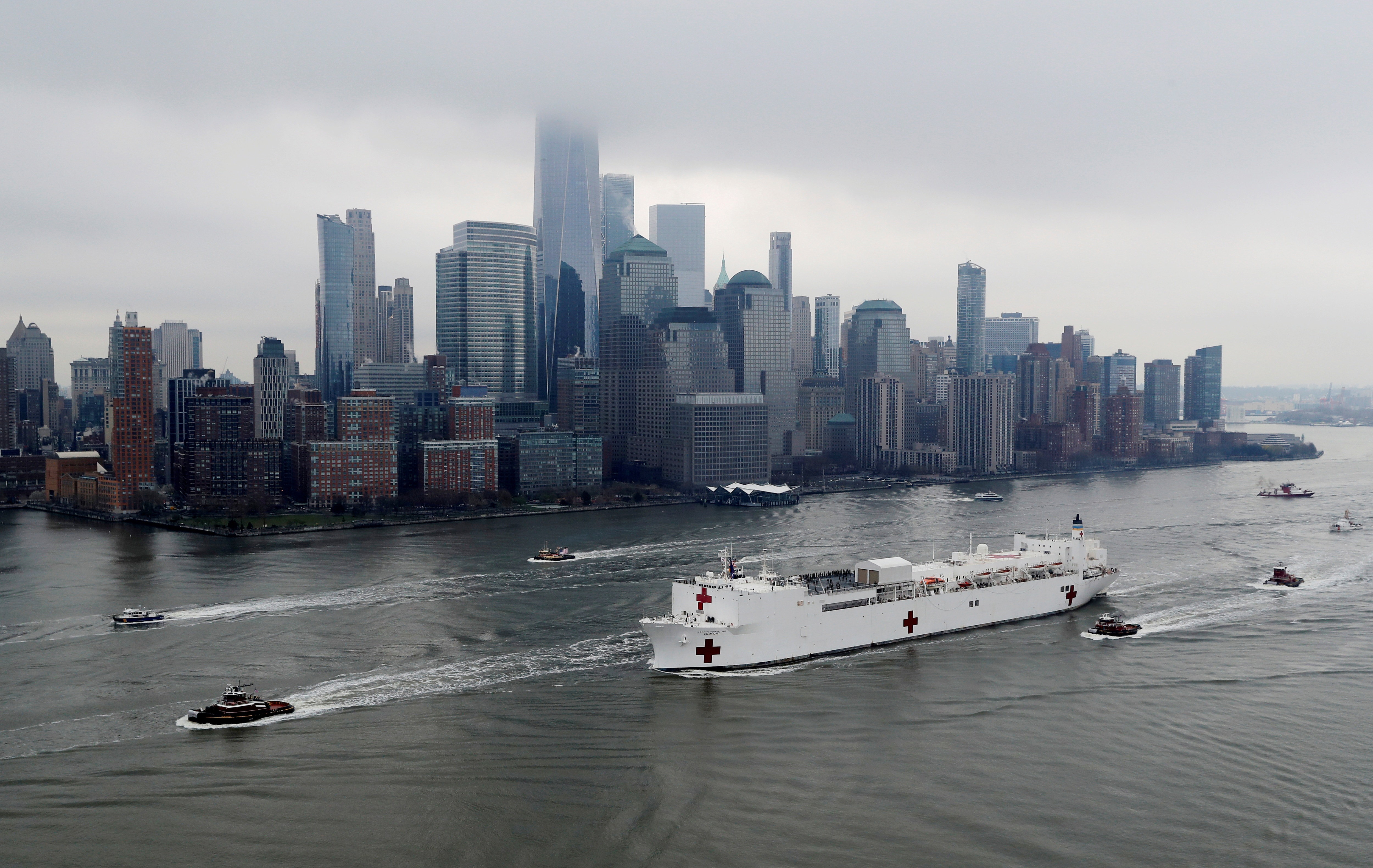 Bên trong tàu bệnh viện được điều tới ứng cứu New York - 12 Bên trong tàu bệnh viện được điều tới ứng cứu New York - 12