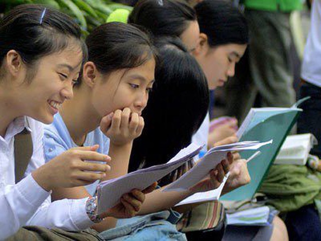Ra mắt chương trình “Đồng hành cùng HS-SV trong mùa Covid-19” - 1 Ra mắt chương trình “Đồng hành cùng HS-SV trong mùa Covid-19” - 1