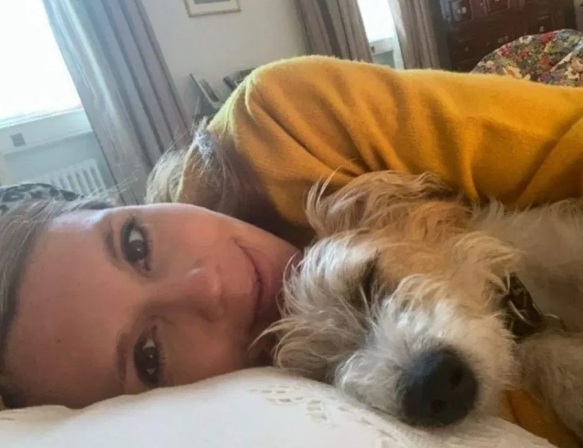 Bạn gái mang bầu của Thủ tướng Anh đang hồi phục sau triệu chứng Covid-19