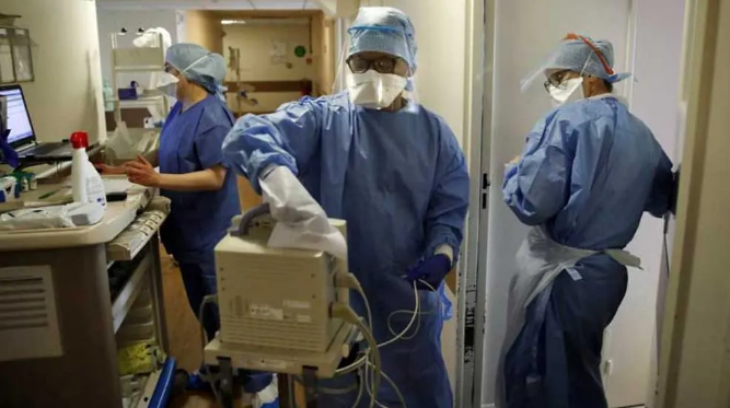 Hơn 10.000 người chết vì Covid-19 tại Pháp