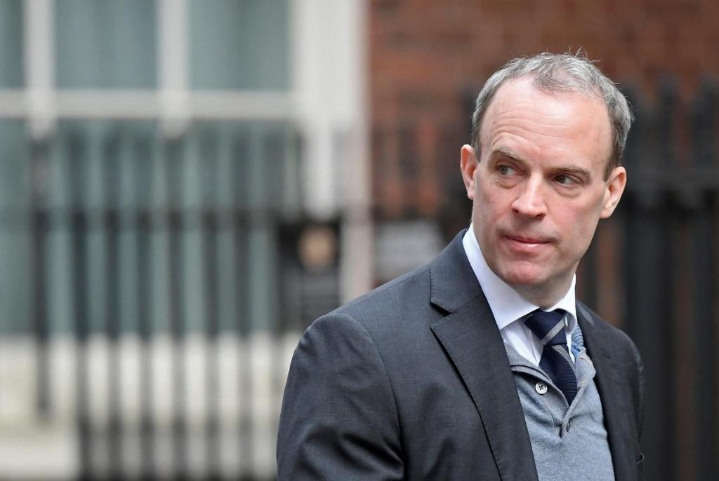 Thủ tướng có thể vắng mặt tới 2 tháng, Anh đối mặt khoảng trống quyền lực