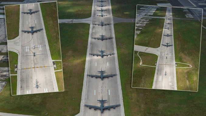 “Pháo đài bay” B-52 của Mỹ tập trận “Voi đi bộ”