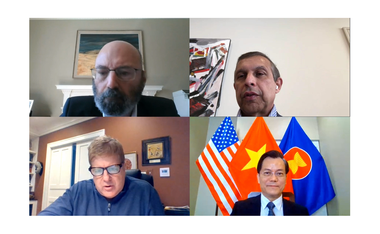 Các công ty Mỹ muốn hợp tác với Việt Nam sản xuất dược phẩm, đồ bảo hộ