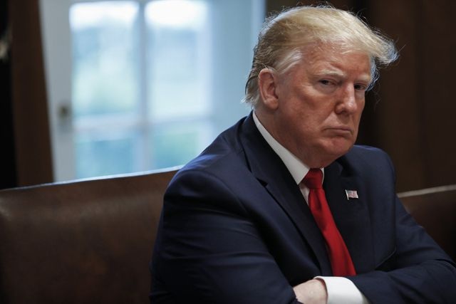 Toan tính chính trị của Tổng thống Trump khi cắt ngân sách cho WHO