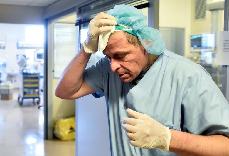 125 bác sĩ tử vong, gần 17.000 nhân viên y tế mắc Covid-19 tại Italia