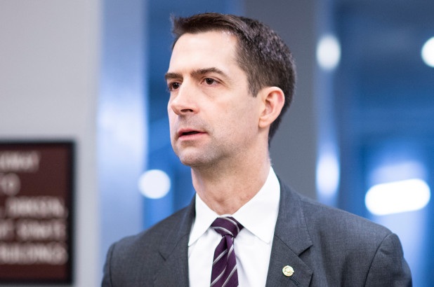 Nghị sĩ đề nghị cấm sinh viên Trung Quốc tới Mỹ học khoa học công nghệ