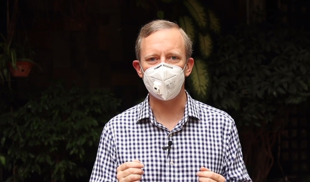 Anh hợp tác với Việt Nam thử nghiệm thuốc điều trị COVID-19