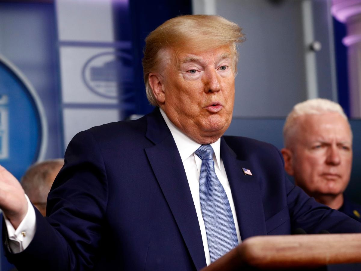 72.000 người chết vì Covid-19, ông Trump chuyển hướng sang mở cửa kinh tế