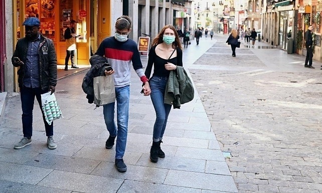 Số người chết vì Covid-19 trong ngày tại Tây Ban Nha thấp nhất sau 2 tháng