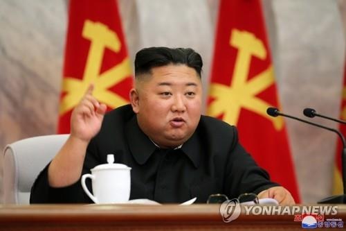 Ông Kim Jong-un tái xuất, tuyên bố tăng cường răn đe hạt nhân