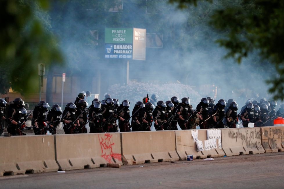 Thành phố Mỹ tính giải tán sở cảnh sát sau cái chết của George Floyd