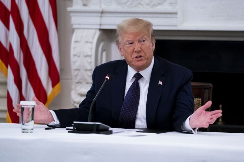 Ông Trump tuyên bố không giải tán, cắt ngân sách cảnh sát