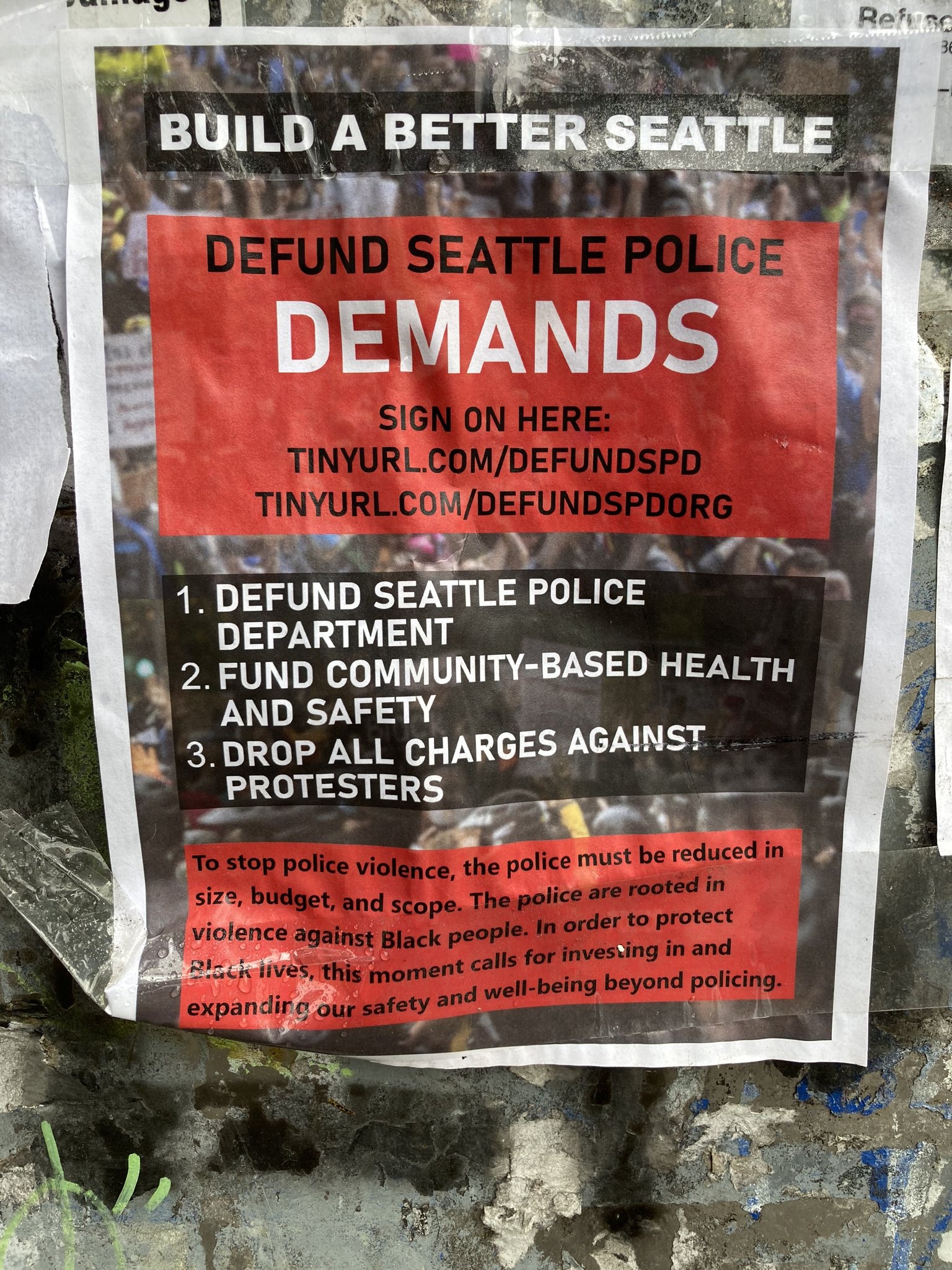 Người biểu tình chiếm đồn cảnh sát, rào phố thành "khu tự quản" ở Mỹ