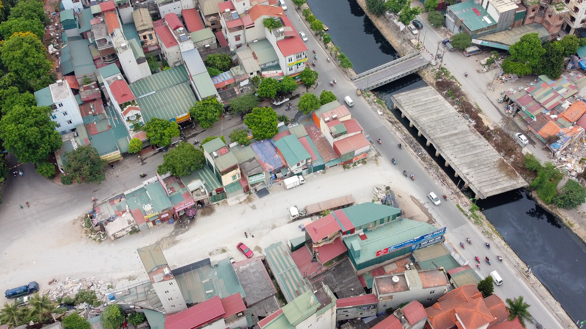 Hà Nội: Dự án đường vành đai hơn nghìn tỷ đồng qua 18 năm giờ ra sao? - 3 Hà Nội: Dự án đường vành đai hơn nghìn tỷ đồng qua 18 năm giờ ra sao? - 3