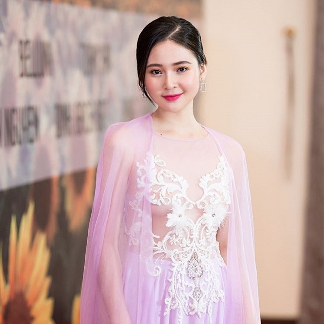 4 nữ sinh đẹp nhất Đà Nẵng: Có hai người giống hệt thần tiên Lưu Diệc Phi - 8