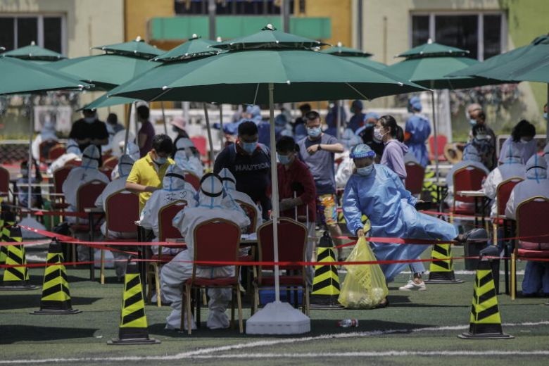 Bắc Kinh tuyên bố qua đỉnh dịch, Mỹ nghi ngờ số liệu của Trung Quốc