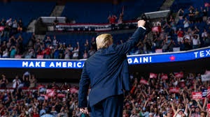 Người hâm mộ K-pop và dân TikTok phá đám sự kiện tranh cử của ông Trump