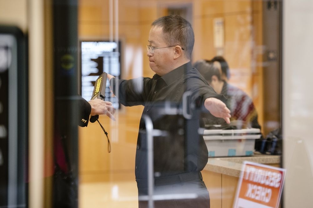 Giáo sư Trung Quốc bị Mỹ kết tội gián điệp kinh tế