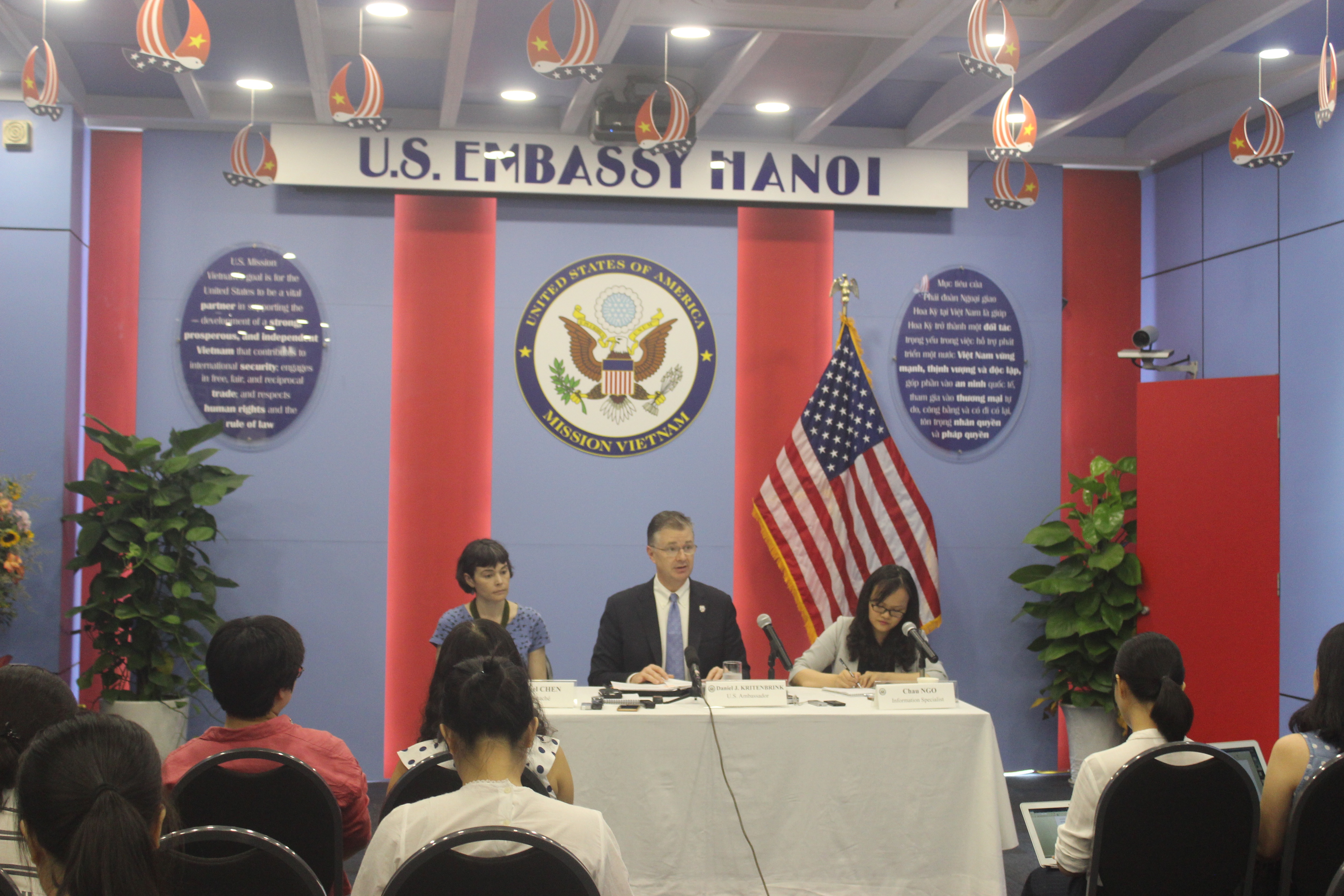 Đại sứ Mỹ: Trung Quốc cần dừng các hoạt động khiêu khích trên Biển Đông