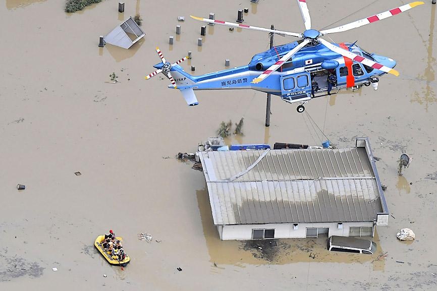 Lũ nhấn chìm viện dưỡng lão Nhật Bản, 14 người nghi thiệt mạng