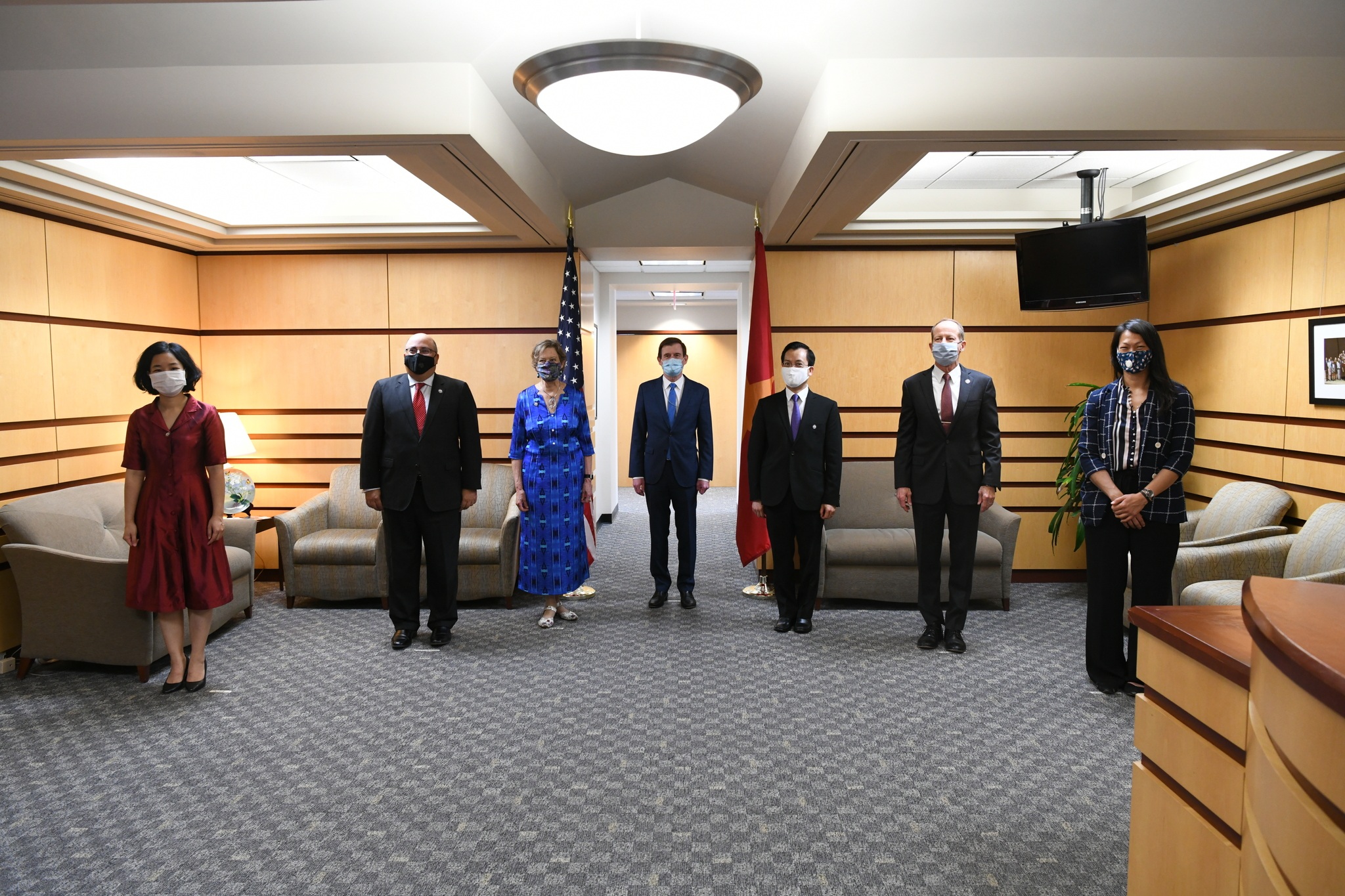 Tổng thống Donald Trump chúc mừng 25 năm quan hệ Việt - Mỹ