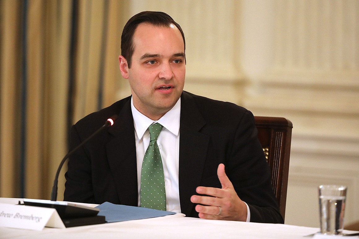 Mỹ muốn Trung Quốc “mở cửa” cho chuyên gia WHO tiếp cận dữ liệu Covid-19